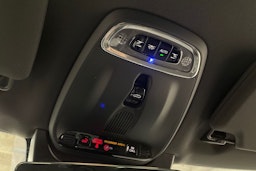 sininen Volvo XC90 2017 kuva 25.