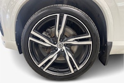 valkoinen Volvo XC90 2018 kuva 11.