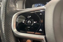 valkoinen Volvo XC90 2018 kuva 17.