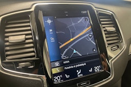 valkoinen Volvo XC90 2018 kuva 21.