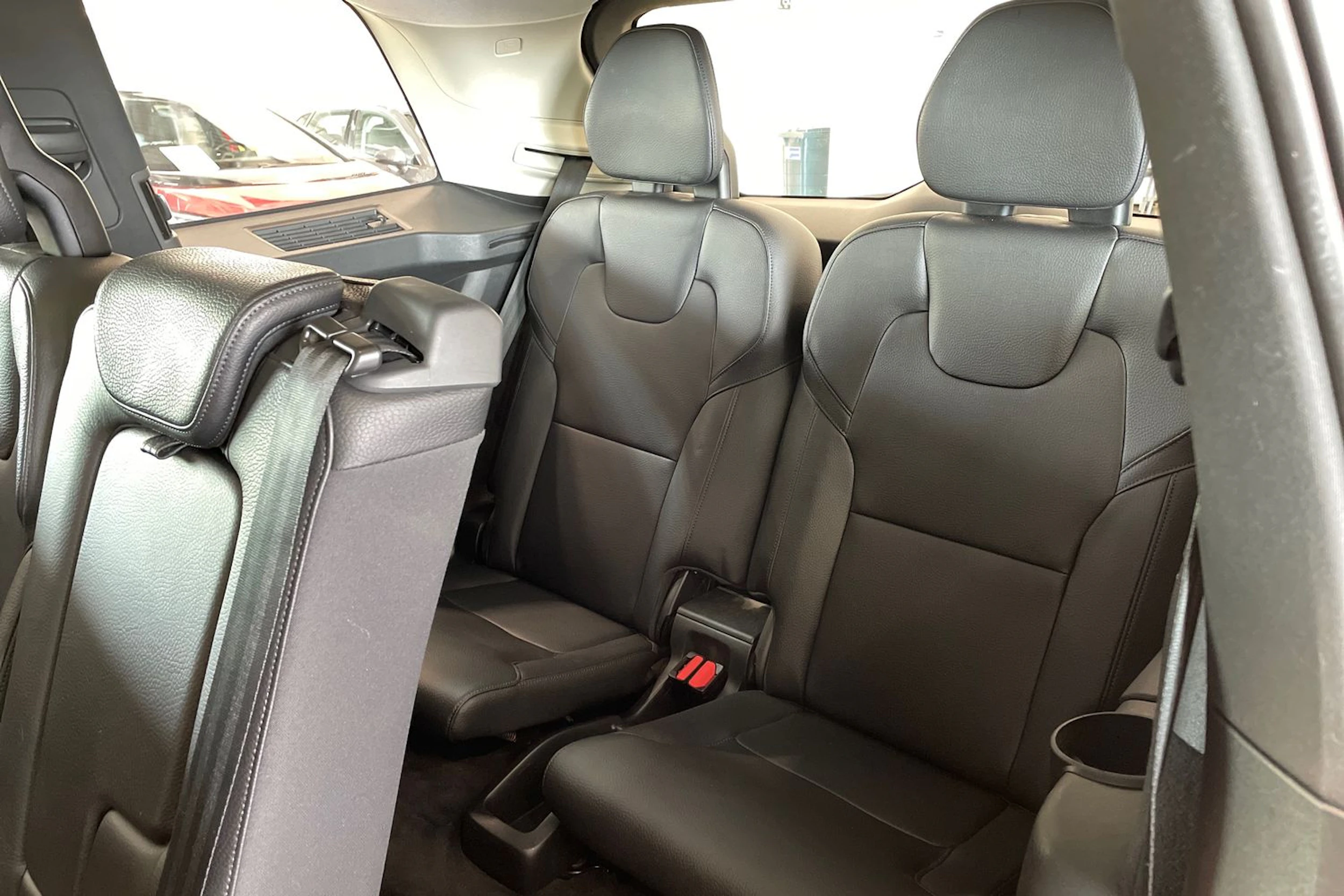 valkoinen Volvo XC90 2017 kuva 15.