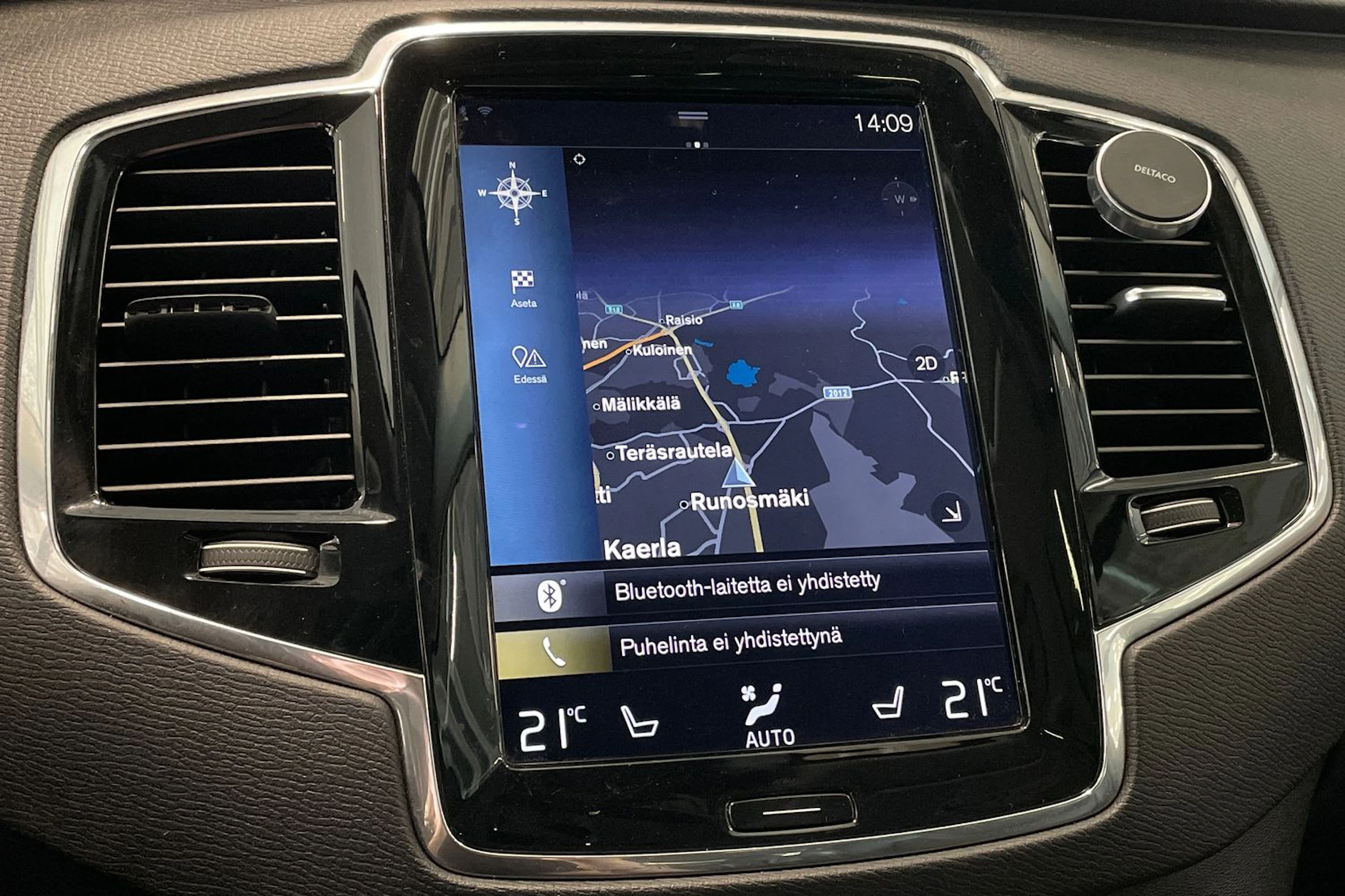 valkoinen Volvo XC90 2017 kuva 32.