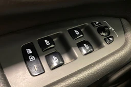 valkoinen Volvo XC90 2017 kuva 36.