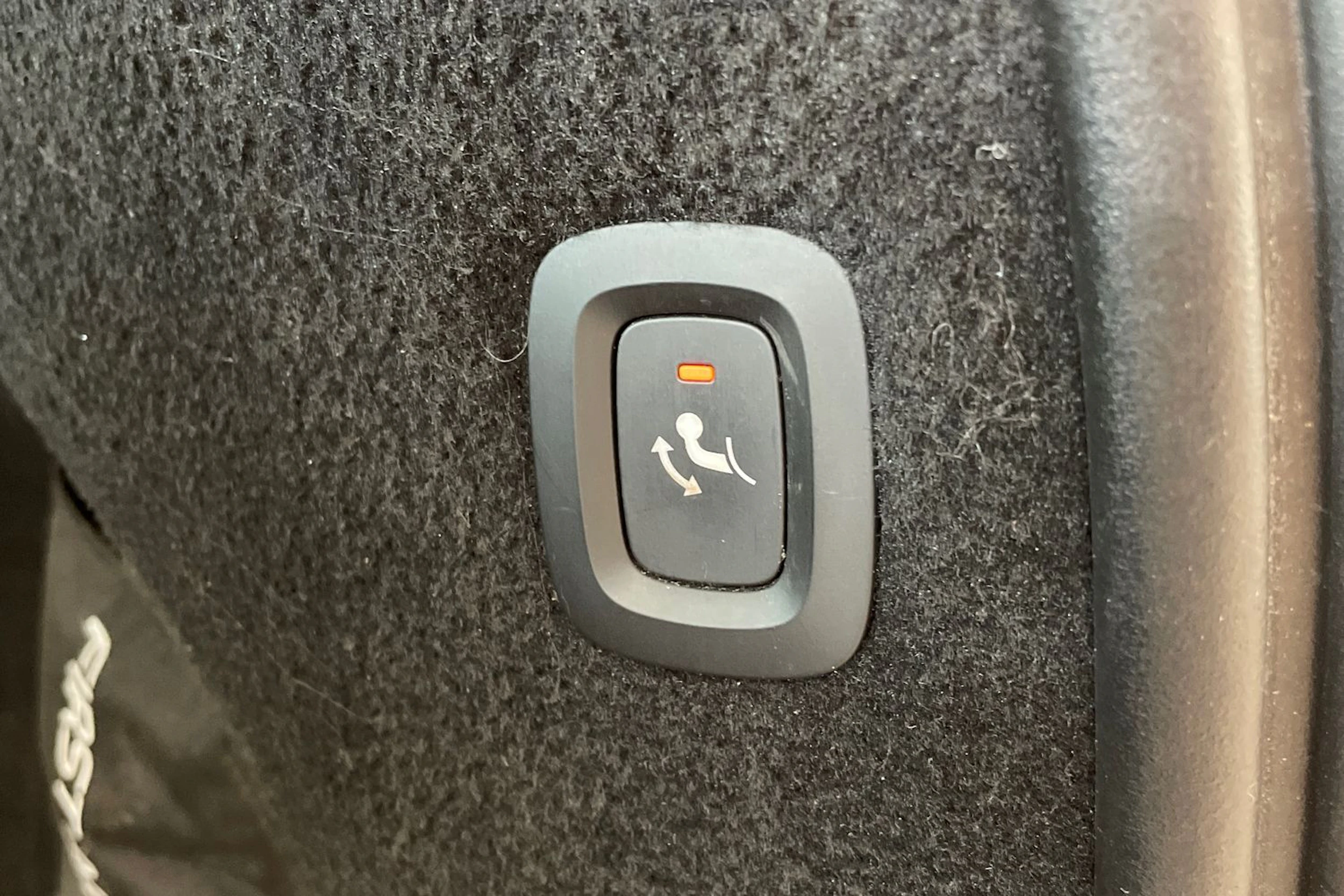 valkoinen Volvo XC90 2017 kuva 41.