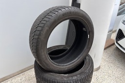 harmaa Volvo XC90 2017 kuva 12.