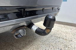 harmaa Volvo XC90 2017 kuva 14.