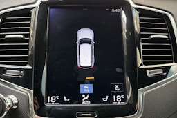 harmaa Volvo XC90 2017 kuva 22.