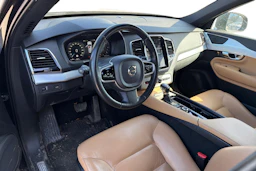 Volvo XC90 2018 kuva 3.