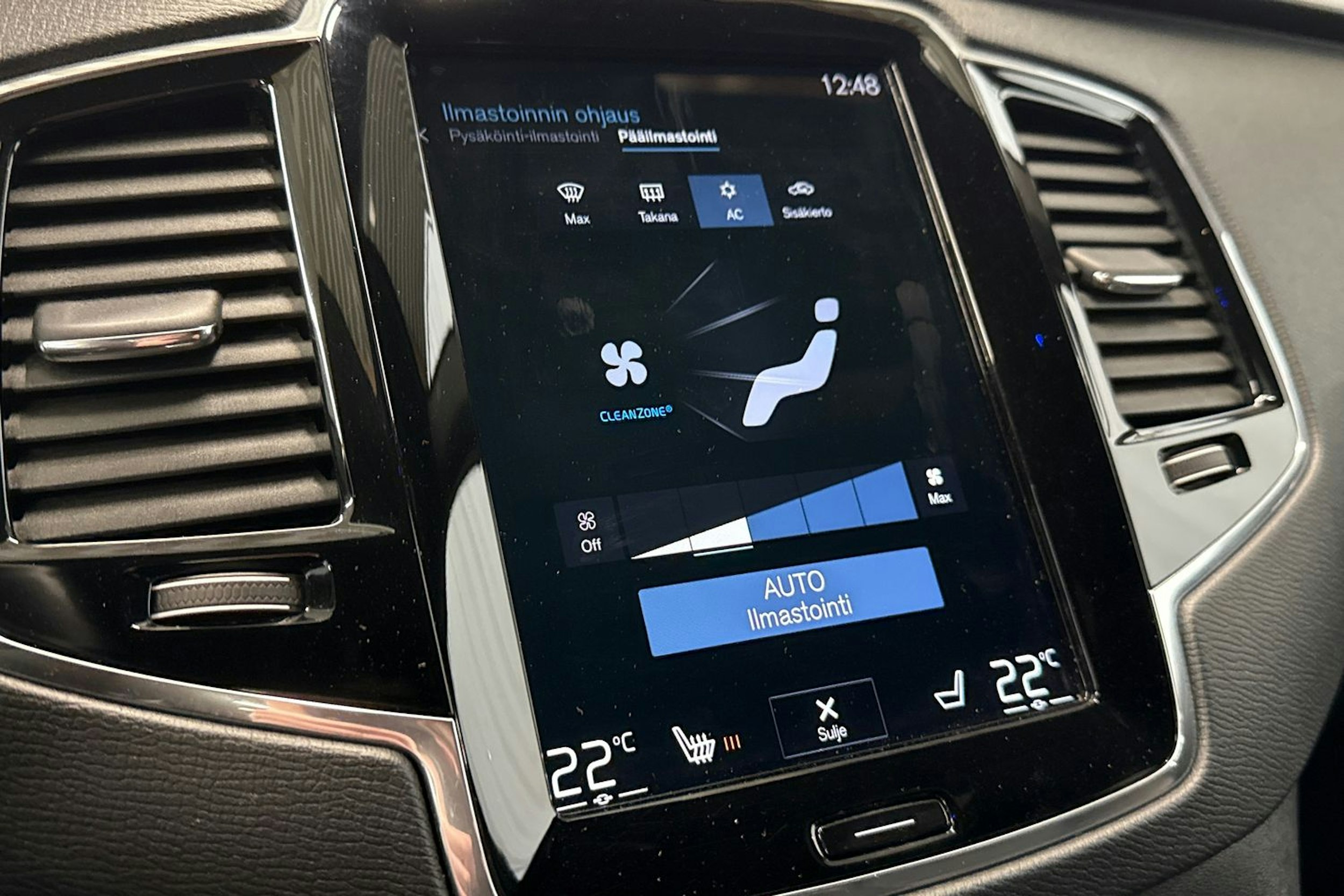 Volvo XC90 2019 kuva 23.