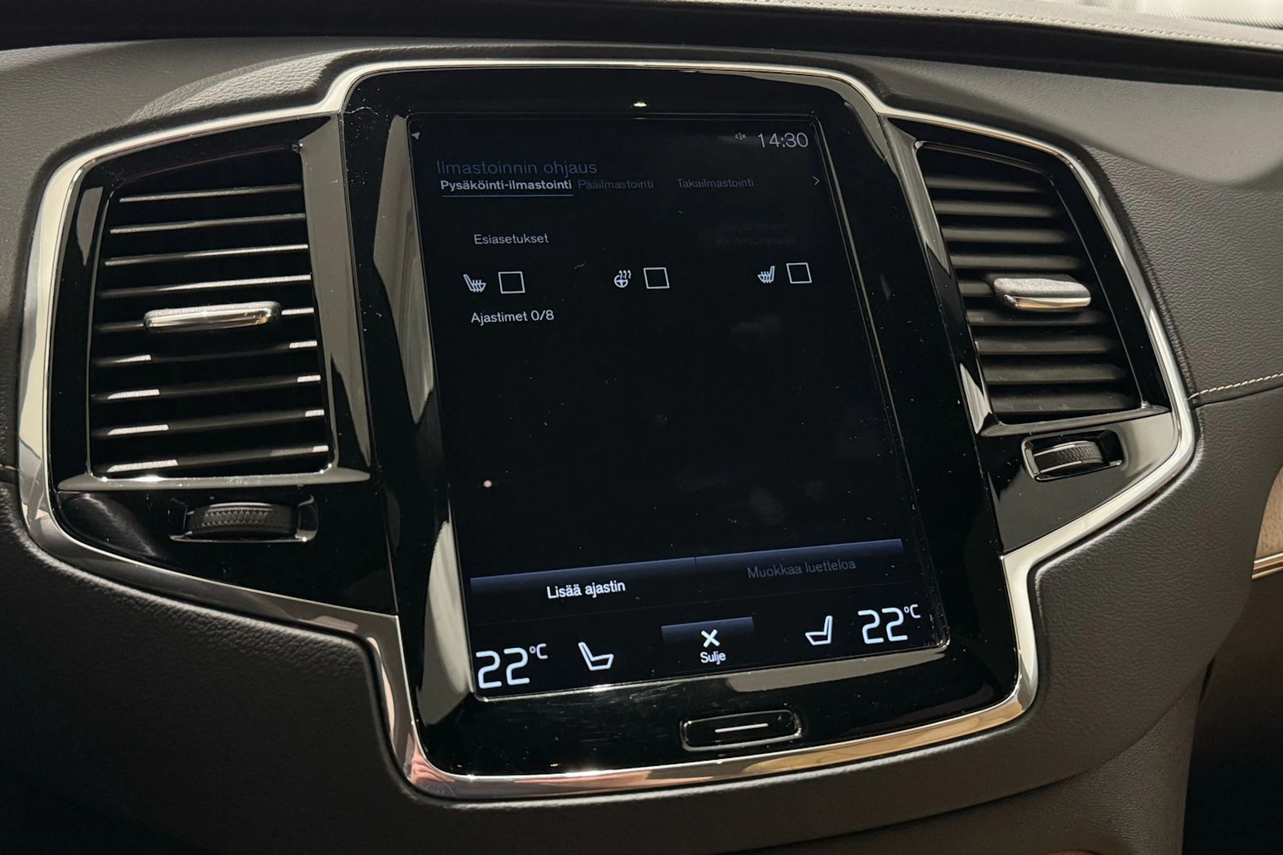 harmaa Volvo XC90 2019 kuva 27.