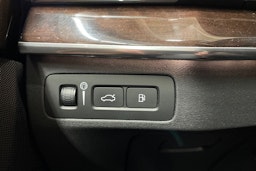 valkoinen Volvo XC90 2019 kuva 29.