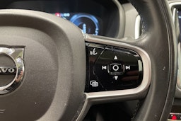 valkoinen Volvo XC90 2019 kuva 31.