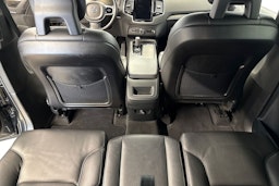 harmaa Volvo XC90 2020 kuva 36.