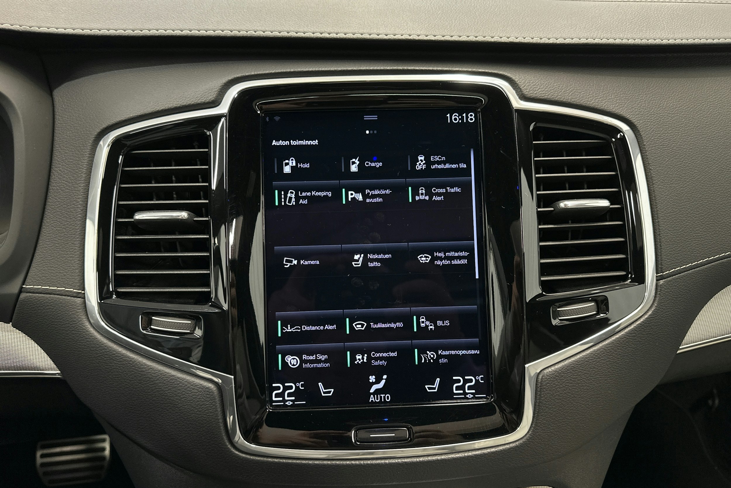 met. sininen Volvo XC90 2020 kuva 26.