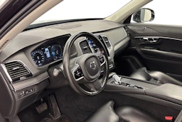 musta Volvo XC90 2020 kuva 3.