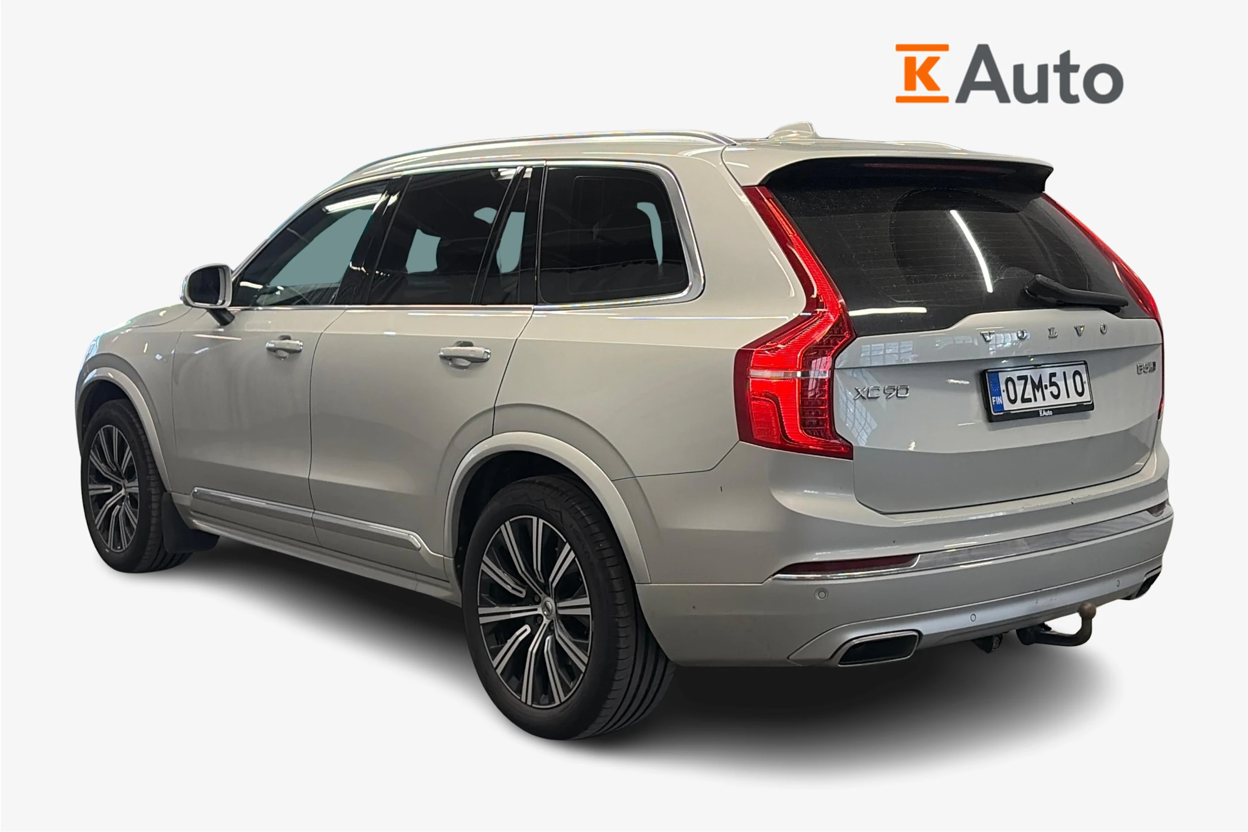 valkoinen Volvo XC90 2020 kuva 2.