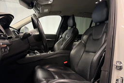 valkoinen Volvo XC90 2020 kuva 4.