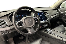 valkoinen Volvo XC90 2020 kuva 6.
