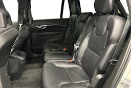 valkoinen Volvo XC90 2020 kuva 8.