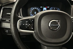 valkoinen Volvo XC90 2020 kuva 11.