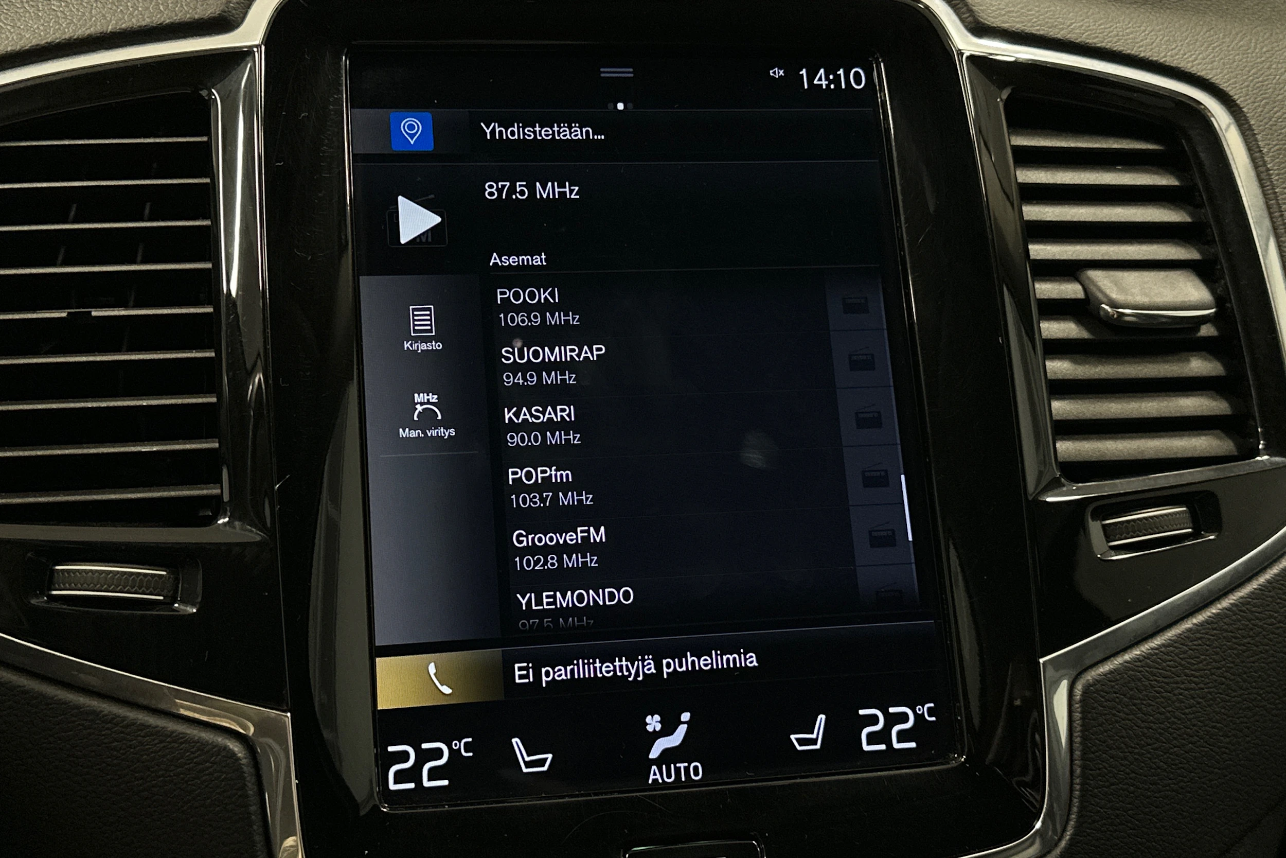 valkoinen Volvo XC90 2020 kuva 20.