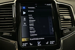 valkoinen Volvo XC90 2020 kuva 20.