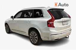 valkoinen Volvo XC90 2020 kuva 2.