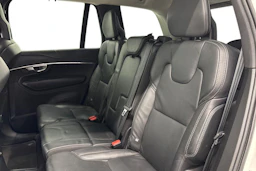 valkoinen Volvo XC90 2020 kuva 11.