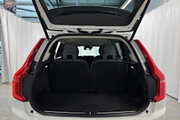 valkoinen Volvo XC90 2020 kuva 15.