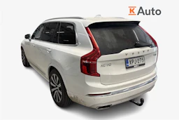 valkoinen Volvo XC90 2020 kuva 2.