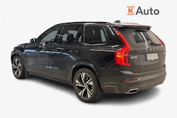musta Volvo XC90 2021 kuva 2.
