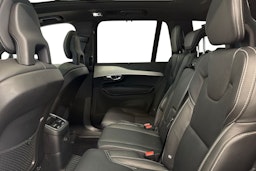valkoinen Volvo XC90 2021 kuva 10.