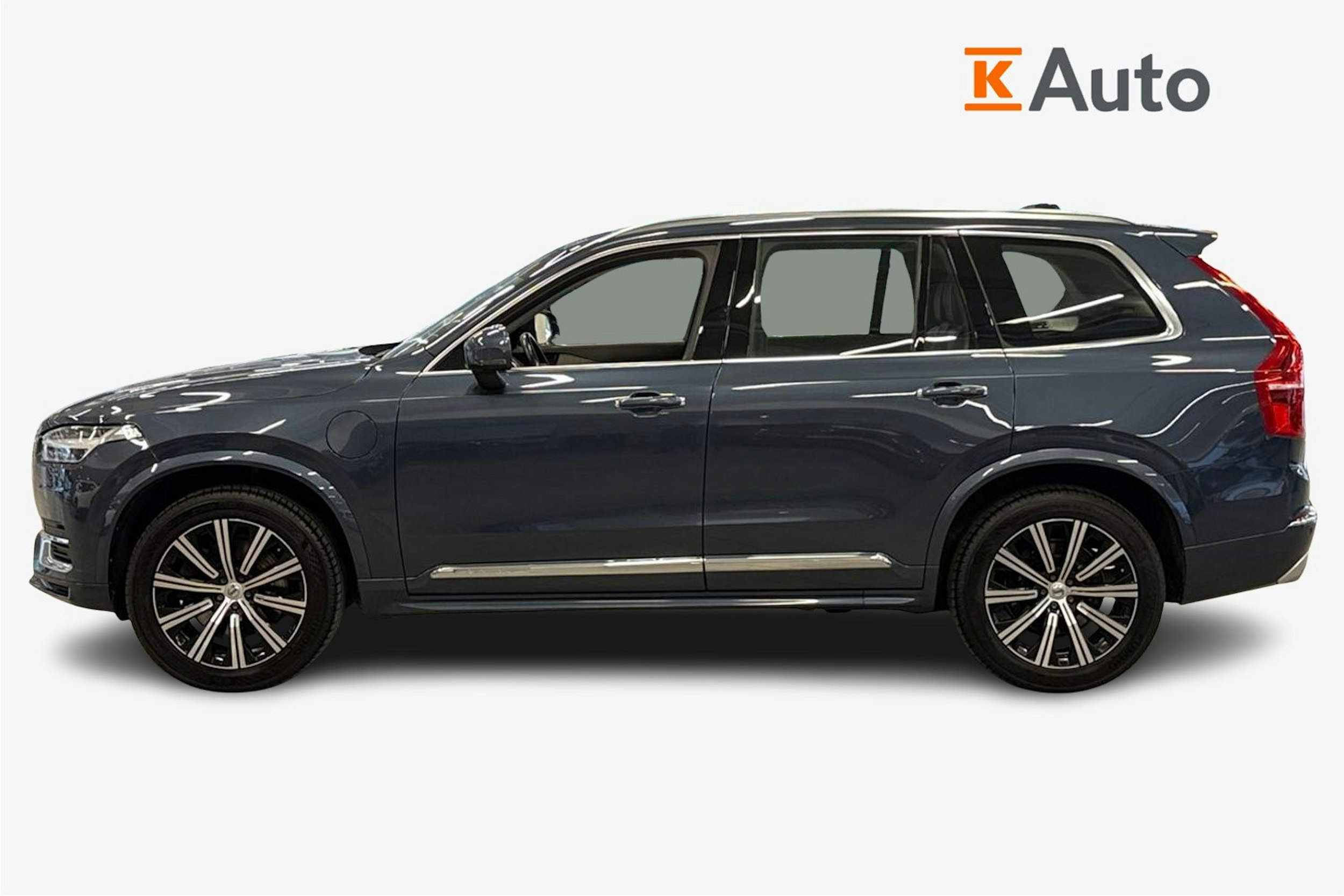 Sininen Volvo XC90 2021 kuva 6.