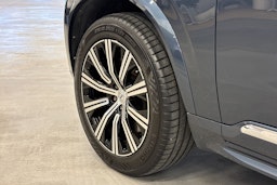 Sininen Volvo XC90 2021 kuva 13.