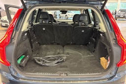Sininen Volvo XC90 2021 kuva 14.