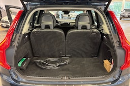 Sininen Volvo XC90 2021 kuva 15.