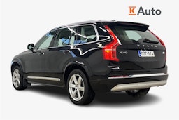 musta Volvo XC90 2022 kuva 2.