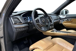 harmaa Volvo XC90 2022 kuva 7.