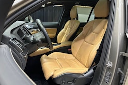 harmaa Volvo XC90 2022 kuva 20.