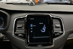 harmaa Volvo XC90 2022 kuva 27.