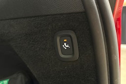 harmaa Volvo XC90 2022 kuva 38.