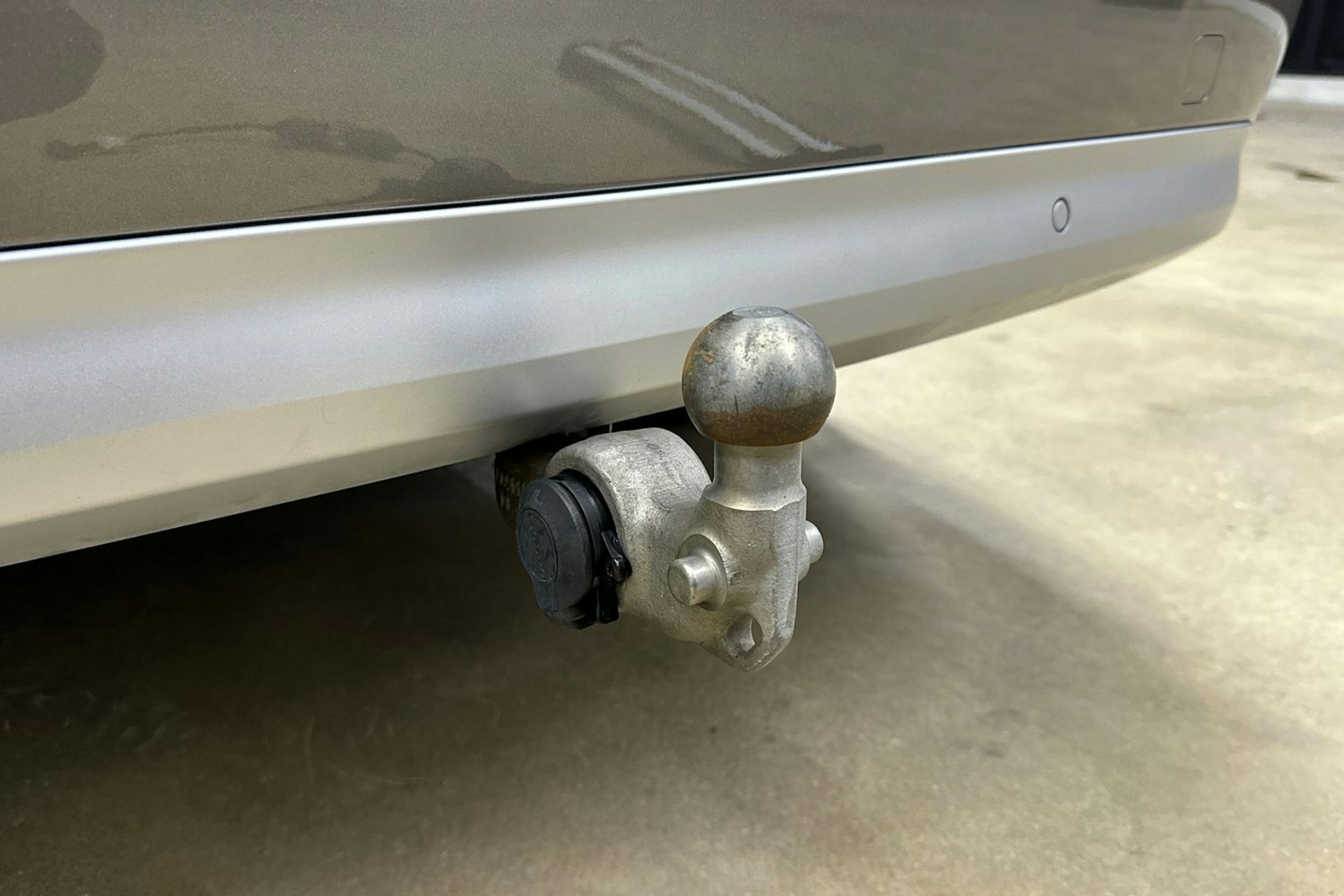 harmaa Volvo XC90 2022 kuva 39.