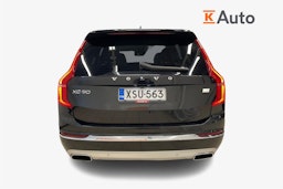 musta Volvo XC90 2021 kuva 3.
