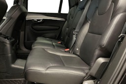 musta Volvo XC90 2021 kuva 8.