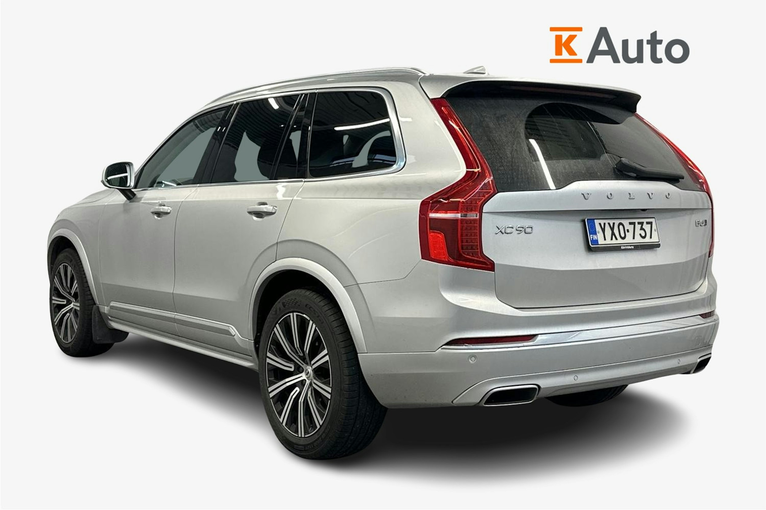 harmaa Volvo XC90 2021 kuva 2.