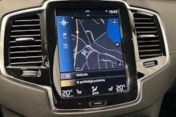 valkoinen Volvo XC90 2021 kuva 25.