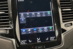 valkoinen Volvo XC90 2021 kuva 29.