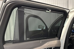 valkoinen Volvo XC90 2021 kuva 33.