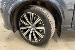 sininen Volvo XC90 2022 kuva 13.