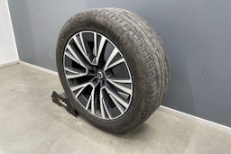 sininen Volvo XC90 2022 kuva 14.